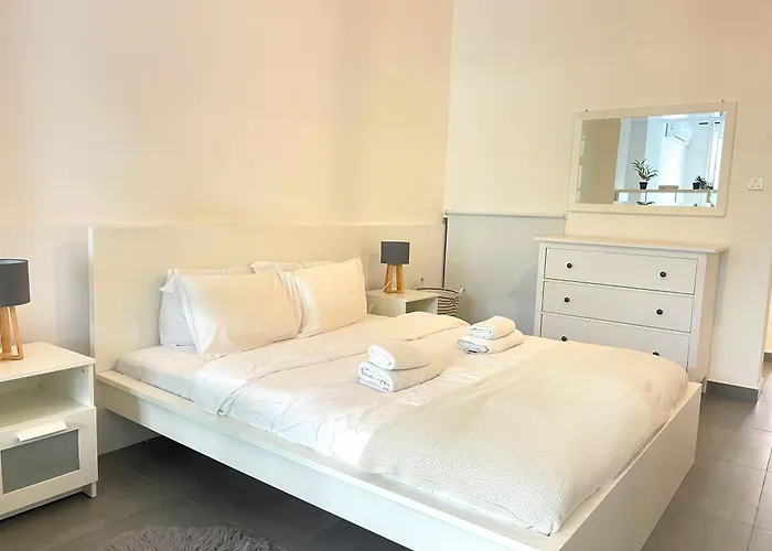 Central Sliema Stay *